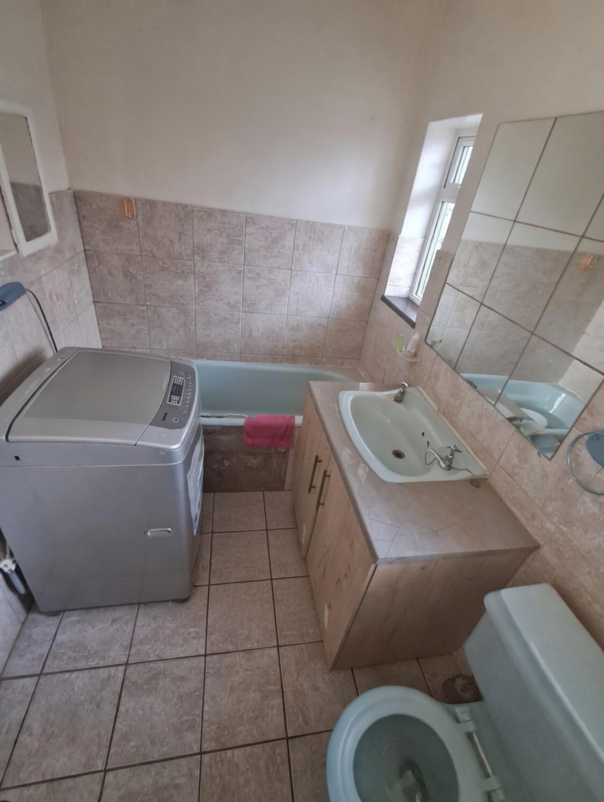 To Let 4 Bedroom Property for Rent in Bedelia Free State